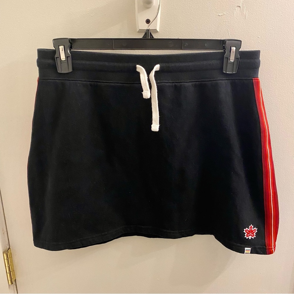 Team Canada cotton mini skirt Size large